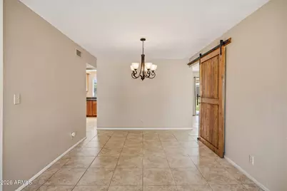 2543 E Mercer Lane, Phoenix, AZ 85028 - Photo 7