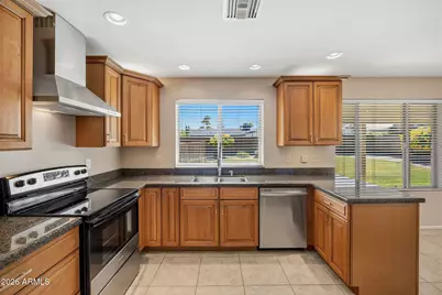 2543 E Mercer Lane, Phoenix, AZ 85028 - Photo 15
