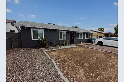 7135 W Flower Street, Phoenix, AZ 85033 - Photo 1