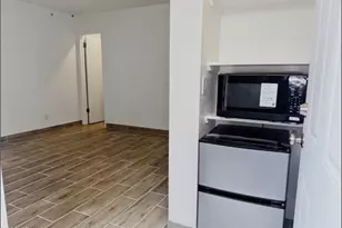 7135 W Flower St, Phoenix, AZ 85033 - Photo 19