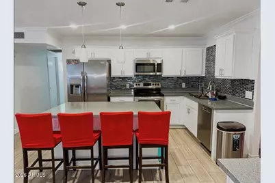 7135 W Flower Street, Phoenix, AZ 85033 - Photo 9