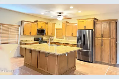 1805 E Maryland Avenue, Phoenix, AZ 85016 - Photo 5
