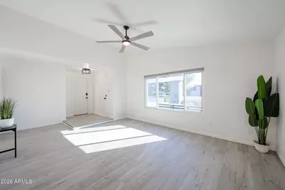 12250 N 26th Place, Phoenix, AZ 85032 - Photo 9