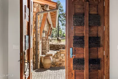 2558 E La Serena Drive, Flagstaff, AZ 86005 - Photo 11