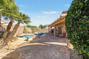16228 W Cactus Valley Ln, Surprise, AZ 85374 - Photo 27