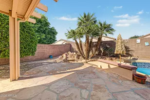 16228 W Cactus Valley Ln, Surprise, AZ 85374 - Photo 23