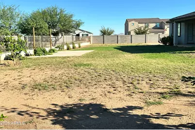 105 S Tuscany Court, Casa Grande, AZ 85122 - Photo 15