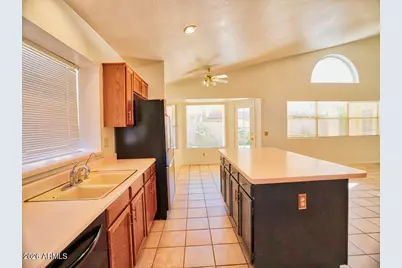 1217 E Sandcastle Court, Gilbert, AZ 85234 - Photo 21