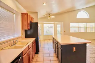 1217 E Sandcastle Ct, Gilbert, AZ 85234 - Photo 21