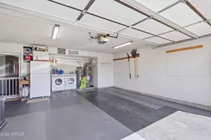 410 E Behrend Dr, Phoenix, AZ 85024 - Photo 27