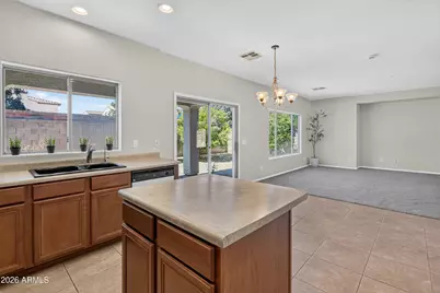 3912 S Crosscreek Drive, Chandler, AZ 85286 - Photo 11