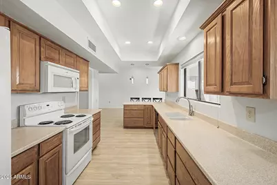 17211 N Desert Glen Drive, Sun City West, AZ 85375 - Photo 5
