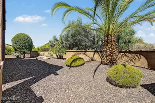 13036 W Fetlock Trail, Peoria, AZ 85383 - Photo 35
