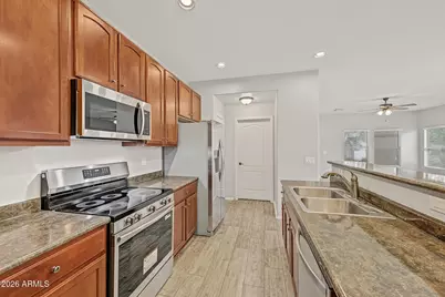 988 S Deerfield Lane, Gilbert, AZ 85296 - Photo 5