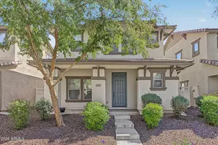 988 S Deerfield Ln, Gilbert, AZ 85296 - Photo 1