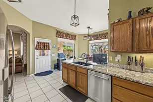 11661 W Yucca Ct, Surprise, AZ 85378 - Photo 15