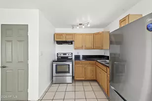 812 W McKinley St, Phoenix, AZ 85007 - Photo 9