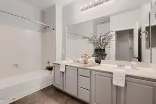 7135 W Desert Mirage Dr, Peoria, AZ 85383 - Photo 17