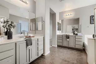 7135 W Desert Mirage Dr, Peoria, AZ 85383 - Photo 13