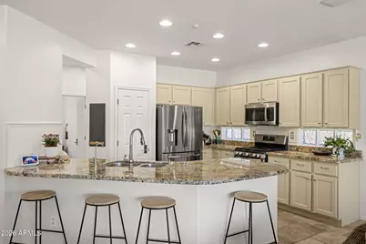 2330 W Muirfield Drive, Anthem, AZ 85086 - Photo 5
