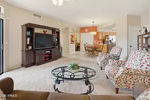 9151 W Greenway Rd, Peoria, AZ 85381 - Photo 13
