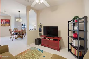 9151 W Greenway Rd, Peoria, AZ 85381 - Photo 17