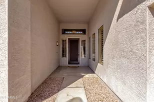 25634 N Singbush Loop, Phoenix, AZ 85083 - Photo 5