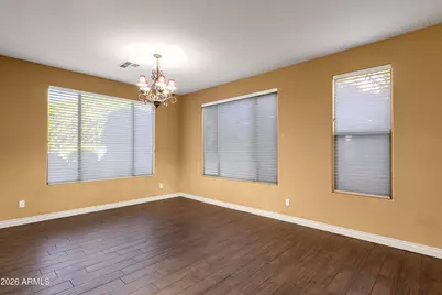 25634 N Singbush Loop, Phoenix, AZ 85083 - Photo 11