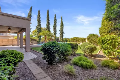 25634 N Singbush Loop, Phoenix, AZ 85083 - Photo 45
