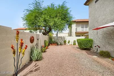 8825 S 51st Street S #1, Phoenix, AZ 85044 - Photo 9