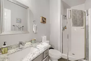 8825 S 51st Street S, Phoenix, AZ 85044 - Photo 27