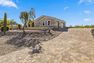 7829 E Plymouth Dr, Mesa, AZ 85207 - Photo 3