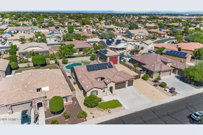 18512 W San Miguel Avenue, Litchfield Park, AZ 85340 - Photo 5