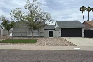 11815 N 77th Dr, Peoria, AZ 85345 - Photo 1