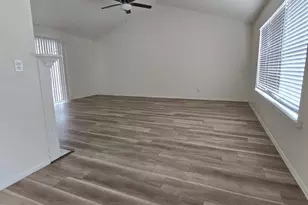 11815 N 77th Dr, Peoria, AZ 85345 - Photo 5