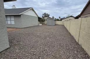 11815 N 77th Dr, Peoria, AZ 85345 - Photo 31