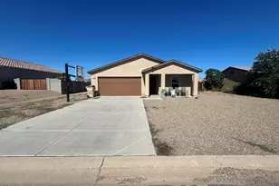 9066 W Torreon Dr, Arizona City, AZ 85123 - Photo 1