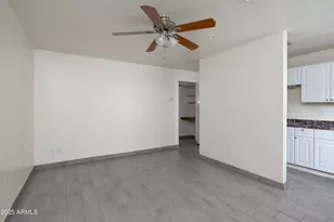 9450 N 17th Ave, Phoenix, AZ 85021 - Photo 11