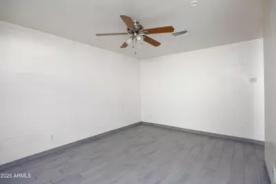 9450 N 17th Avenue, Phoenix, AZ 85021 - Photo 13