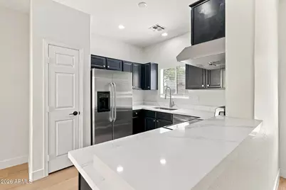 3740 W Oregon Avenue, Phoenix, AZ 85019 - Photo 7