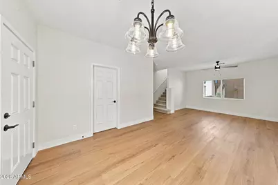 3740 W Oregon Avenue, Phoenix, AZ 85019 - Photo 3