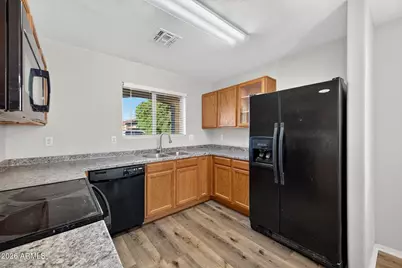 907 E Cowboy Cove Trail, San Tan Valley, AZ 85143 - Photo 11