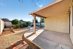 907 E Cowboy Cove Trail, San Tan Valley, AZ 85143 - Photo 27