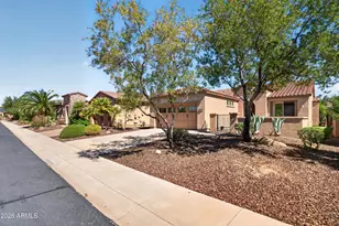 29361 N 130th Glen, Peoria, AZ 85383 - Photo 3