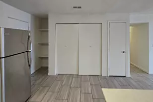 5011 W MacKenzie Dr, Phoenix, AZ 85031 - Photo 9