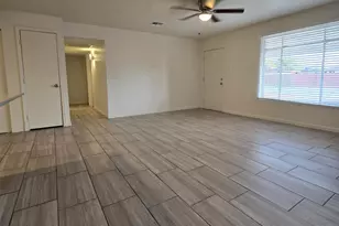 5011 W MacKenzie Dr, Phoenix, AZ 85031 - Photo 13