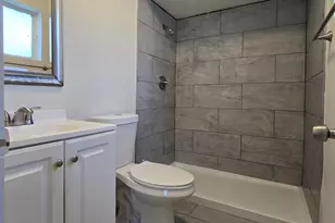 5011 W MacKenzie Dr, Phoenix, AZ 85031 - Photo 19
