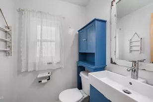 7245 S 41st Dr, Phoenix, AZ 85041 - Photo 15