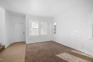 7245 S 41st Dr, Phoenix, AZ 85041 - Photo 11
