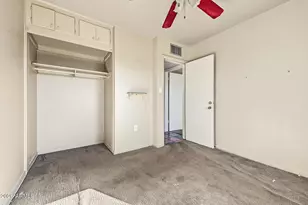 2940 N 53rd Pl, Phoenix, AZ 85018 - Photo 21